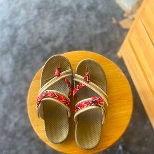 Super cute shoes woman’s size 7-8